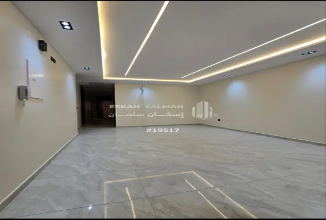 51861100 - Property Image 2