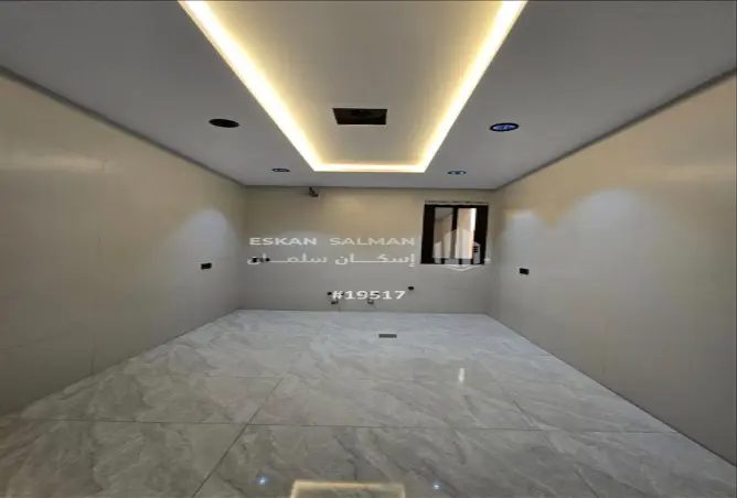 51861100 - Property Image 3