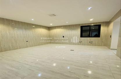 Apartment - 7+ Bedrooms - 5 Bathrooms for sale in إشبيلية - Al Jubail - Eastern