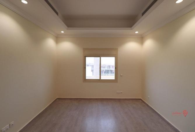 51317393 - Property Image 3