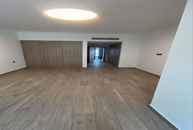 258254 - Property Image 3