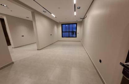 Apartment - 4 Bedrooms - 3 Bathrooms for sale in Al Munisiyah - Riyadh - Ar Riyadh Apartment - 4 Bedrooms - 3 Bathrooms for sale in Al Munisiyah - Riyadh - Ar Riyadh
