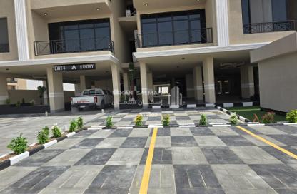 Apartment - 6 Bedrooms - 4 Bathrooms for sale in Ash Shulah - Ad Dammam - Eastern