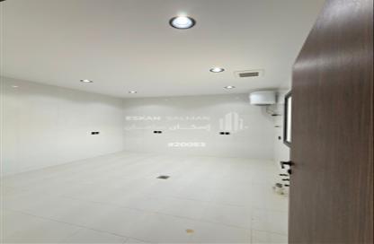 Apartment - 5 Bedrooms - 3 Bathrooms for sale in ريحه - At Taif - Makkah Al Mukarramah Apartment - 5 Bedrooms - 3 Bathrooms for sale in ريحه - At Taif - Makkah Al Mukarramah
