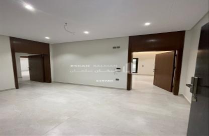 Apartment - 4 Bedrooms - 2 Bathrooms for sale in Ar Rihab - Jeddah - Makkah Al Mukarramah