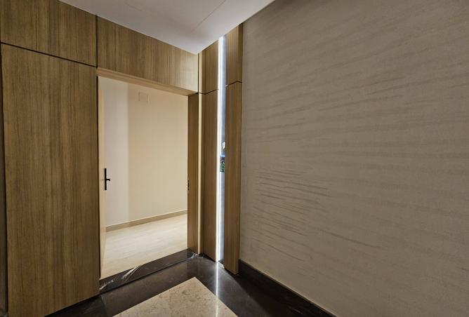 258131 - Property Image 3