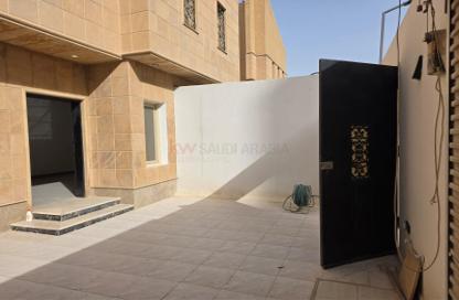 Full Floor - 3 Bedrooms - 3 Bathrooms for rent in Al Yasmin - Riyadh - Ar Riyadh