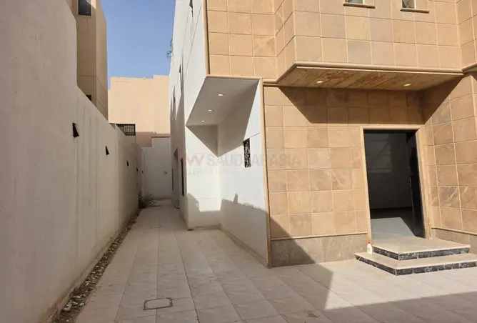 51693847 - صورة العقار 2