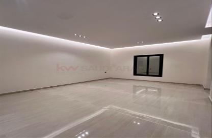 Full Floor - 5 Bedrooms - 4 Bathrooms for sale in العاقول - Al Madinah Al Munawwarah - Al Madinah Al Munawwarah