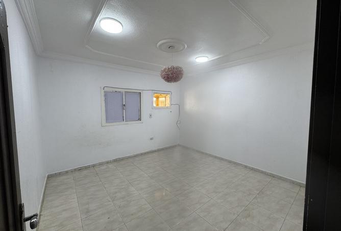 51843719 - Property Image 3