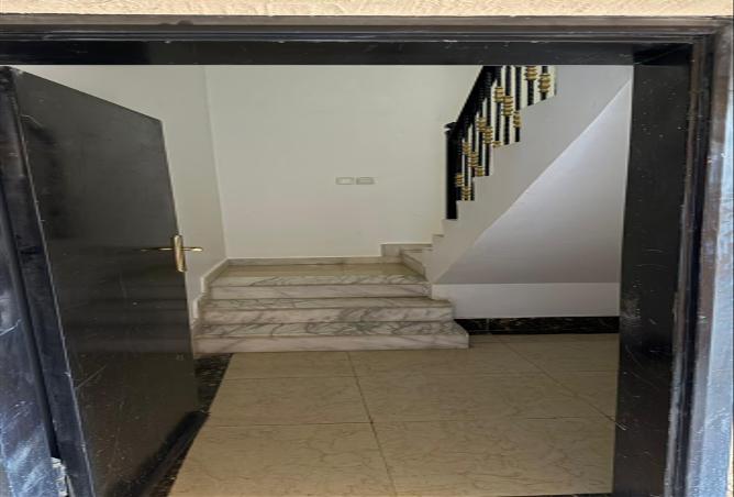 51704016 - Property Image 3
