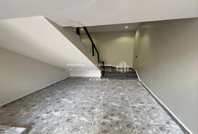 2OnbNdPYUm8 - Property Image 3