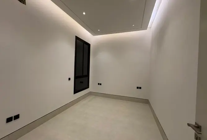 52143095 - Property Image 2