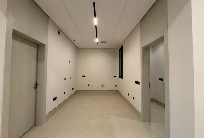 52233272 - Property Image 2