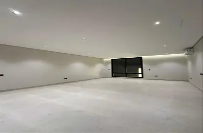 Full Floor - 3 Bedrooms - 2 Bathrooms for sale in Al Arid - Riyadh - Ar Riyadh