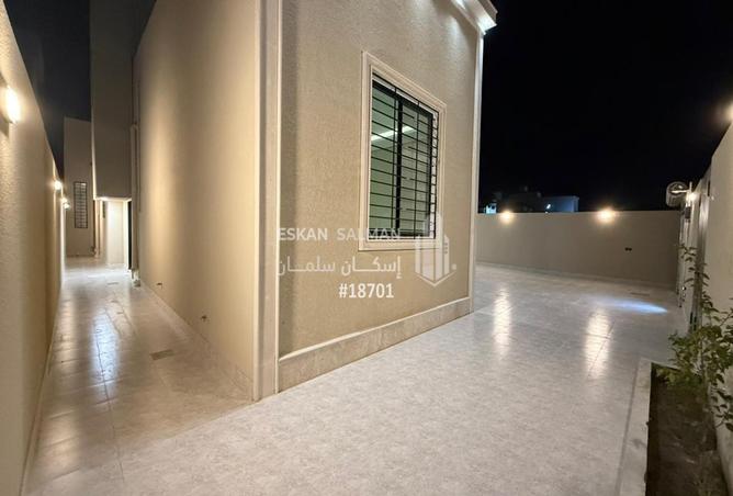 2Oz7RaUOV6m - Property Image 2