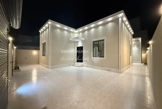 51003861 - Property Image 3