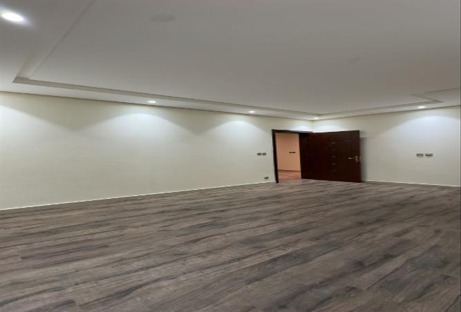 258852 - Property Image 2