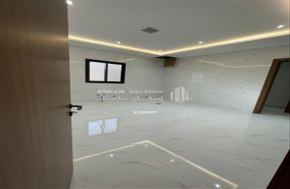 Full Floor - 6 Bedrooms - 5 Bathrooms for sale in Al Bayan - Riyadh - Ar Riyadh