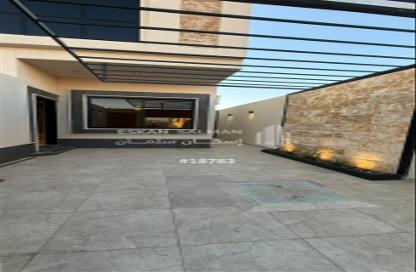 Full Floor - 7 Bedrooms - 5 Bathrooms for sale in نوارة - Al Muzahimiyah - Ar Riyadh