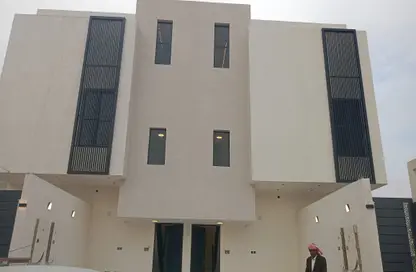 Full Floor - 3 Bedrooms - 3 Bathrooms for sale in Al Murjan - Riyadh - Ar Riyadh