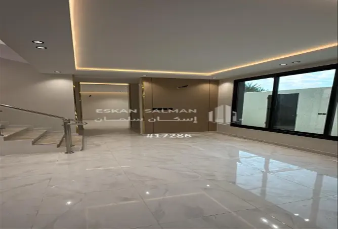 51860309 - Property Image 3