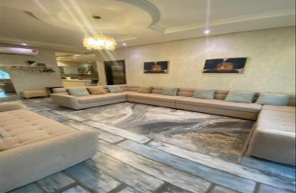 Apartment - 4 Bedrooms - 4 Bathrooms for sale in Al Aziziyah - Jeddah - Makkah Al Mukarramah