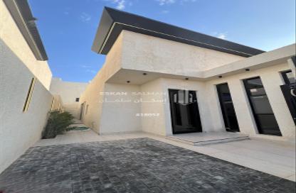 طابق كامل - 5 غرف نوم - 4 حمامات للبيع في الجنادرية - الرياض - الرياض