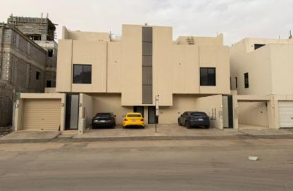 Full Floor - 4 Bedrooms - 4 Bathrooms for sale in Ar Rimal - Riyadh - Ar Riyadh
