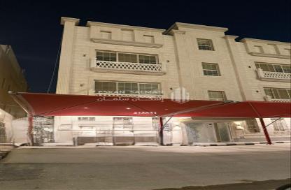 Apartment - 5 Bedrooms - 3 Bathrooms for sale in Ash Shulah - Ad Dammam - Eastern