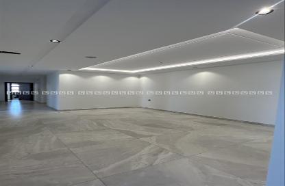 Apartment - 5 Bedrooms - 3 Bathrooms for sale in An Nuzhah - Jeddah - Makkah Al Mukarramah Apartment - 5 Bedrooms - 3 Bathrooms for sale in An Nuzhah - Jeddah - Makkah Al Mukarramah