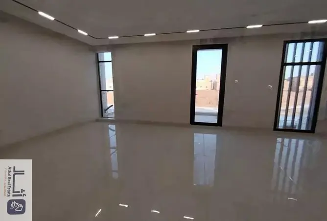 52284705 - Property Image 2