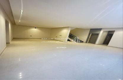 Villa - 6 Bedrooms - 5 Bathrooms for sale in Badr - Riyadh - Ar Riyadh