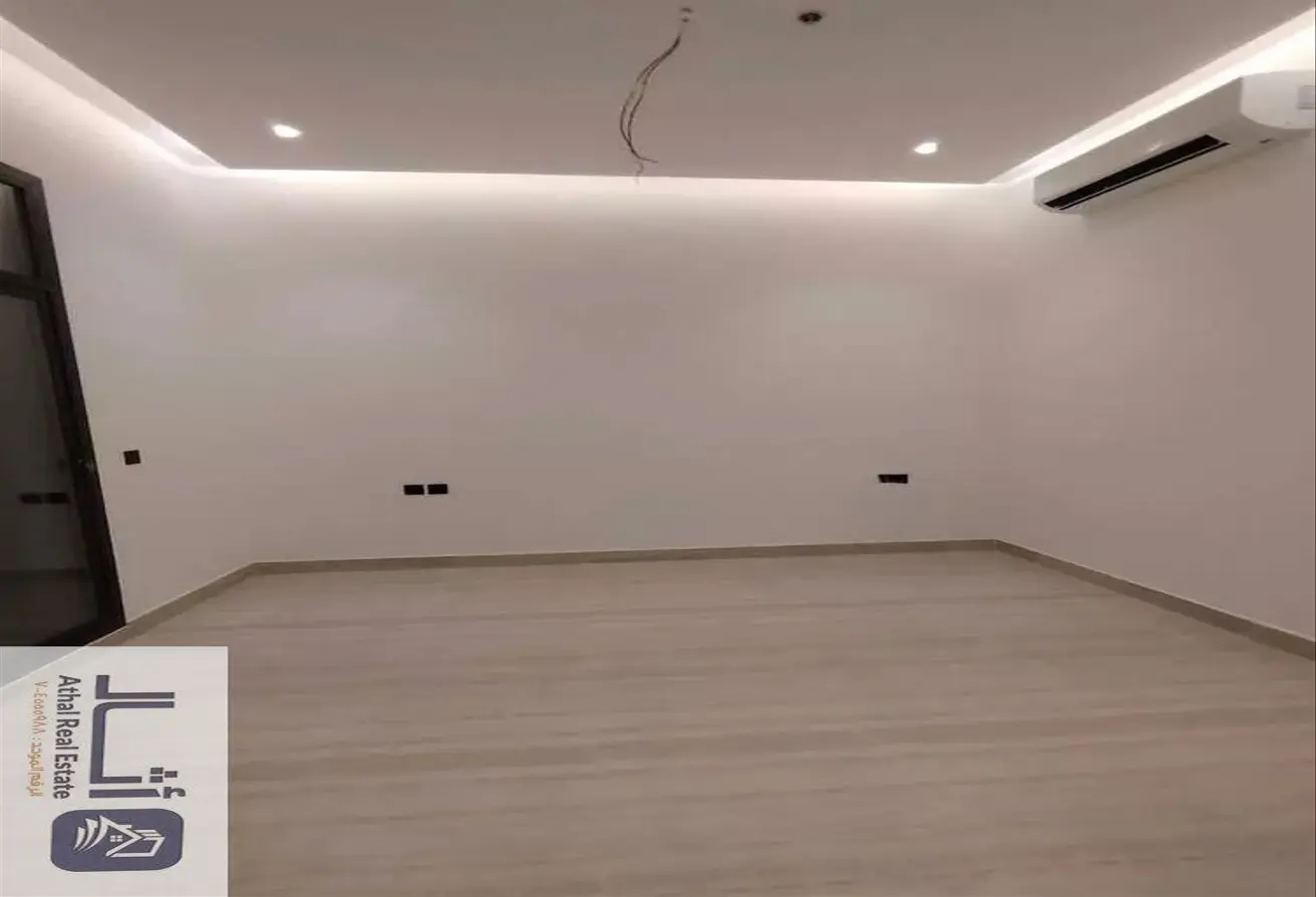 52289925 - Property Main Image