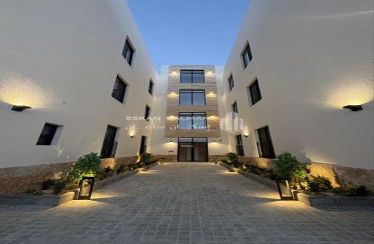 Apartment - 5 Bedrooms - 3 Bathrooms for sale in Al Mahdiyah - Riyadh - Ar Riyadh