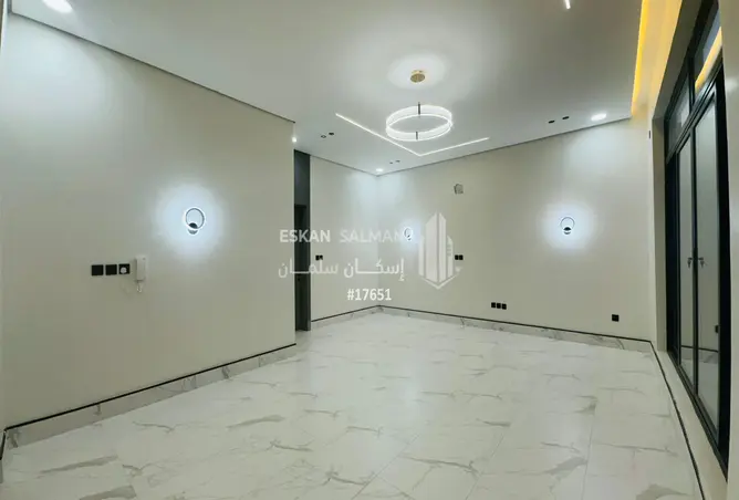 51860557 - صورة العقار 2