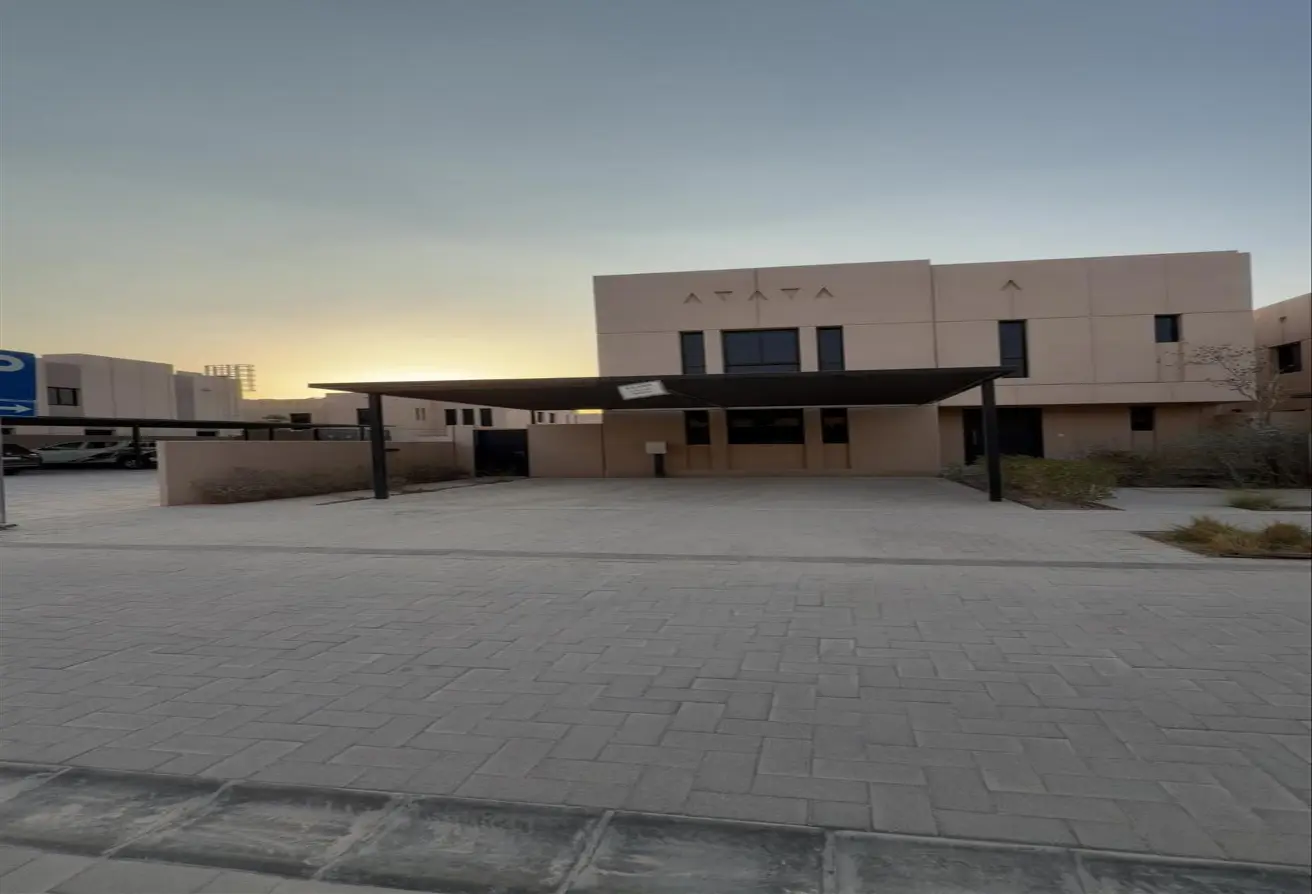 52213938 - Property Main Image