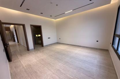 Apartment - 4 Bedrooms - 3 Bathrooms for sale in Al Yarmuk - Riyadh - Ar Riyadh