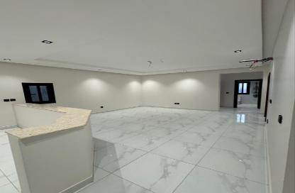 Apartment - 5 Bedrooms - 3 Bathrooms for rent in Al Manar - Jeddah - Makkah Al Mukarramah