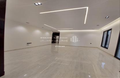 طابق كامل - 5 غرف نوم - 3 حمامات للبيع في المعيزيلة - الرياض - الرياض