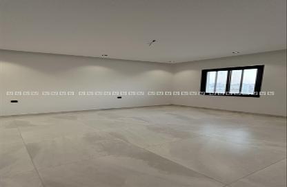 Apartment - 5 Bedrooms - 3 Bathrooms for sale in An Nuzhah - Jeddah - Makkah Al Mukarramah Apartment - 5 Bedrooms - 3 Bathrooms for sale in An Nuzhah - Jeddah - Makkah Al Mukarramah