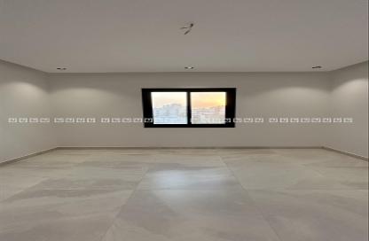 Apartment - 5 Bedrooms - 3 Bathrooms for sale in An Nuzhah - Jeddah - Makkah Al Mukarramah Apartment - 5 Bedrooms - 3 Bathrooms for sale in An Nuzhah - Jeddah - Makkah Al Mukarramah