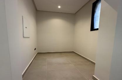 Apartment - 4 Bedrooms - 3 Bathrooms for sale in Ar Rimal - Riyadh - Ar Riyadh