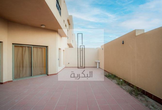 51437677 - Property Image 2