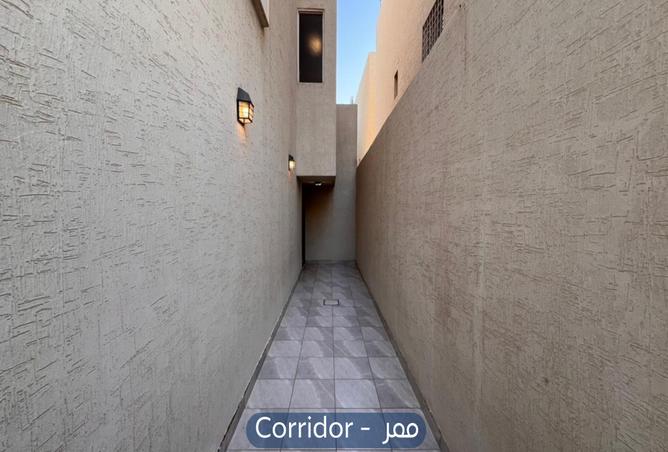 258346 - Property Image 3