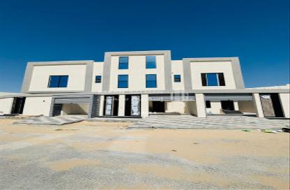 Villa - 5 Bedrooms - 4 Bathrooms for sale in Dahiyat Al Malik Fahd - Ad Dammam - Eastern