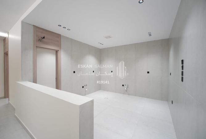 51225980 - Property Image 3