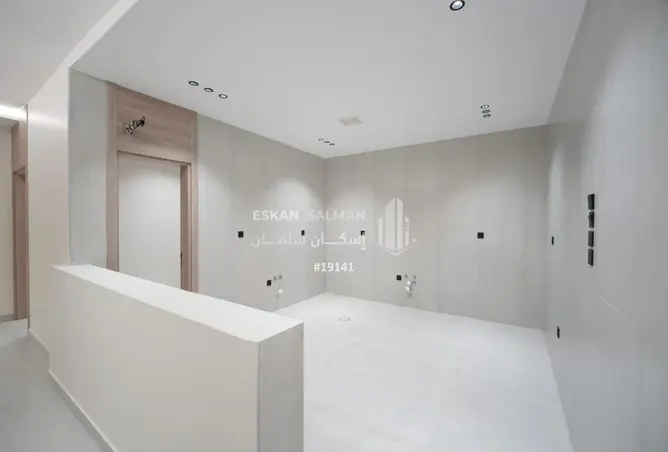 51225980 - Property Image 3