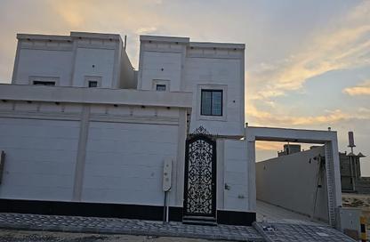 Villa - 6 Bedrooms - 5 Bathrooms for sale in قرطبة - Al Jubail - Eastern