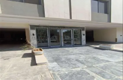Apartment - 3 Bedrooms - 3 Bathrooms for rent in An Nuzhah - Jeddah - Makkah Al Mukarramah